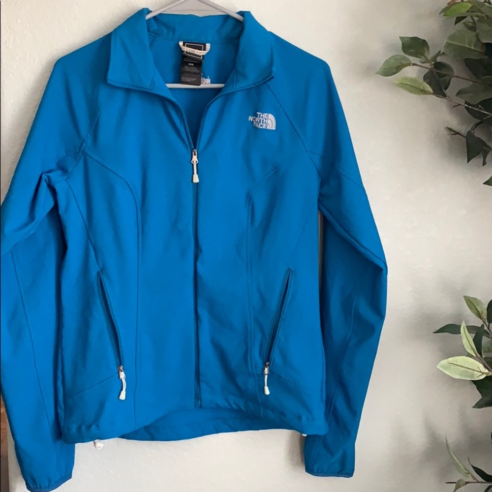 Women’s North Face jacket